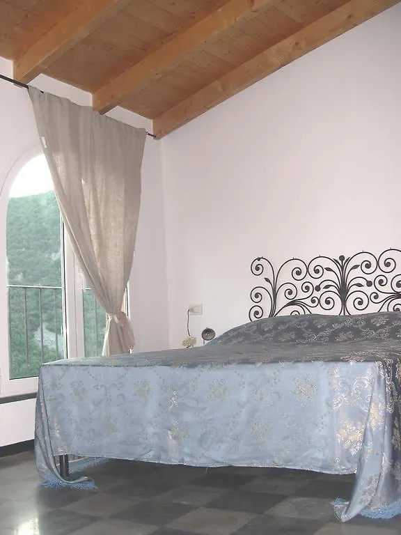 B&B Nelly G Carbuta Alojamento de Acomodação e Pequeno-almoço