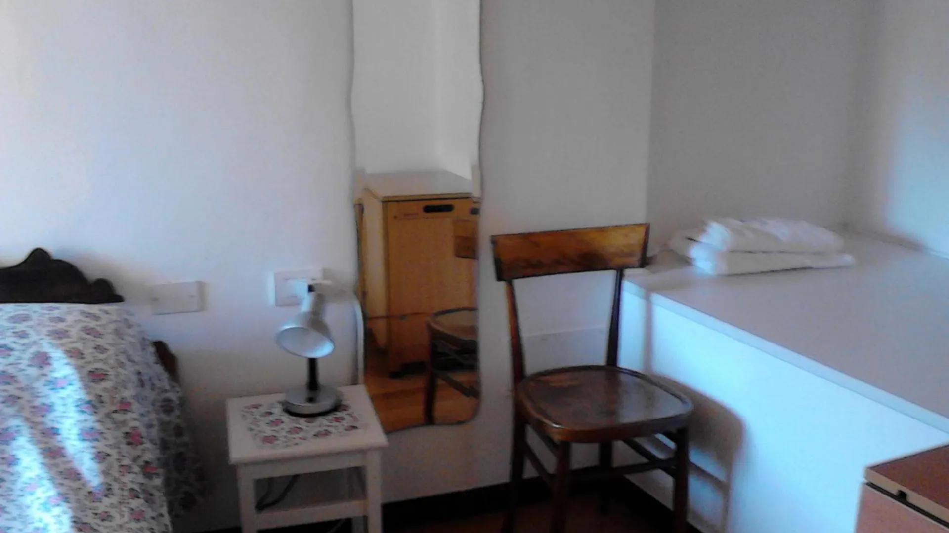 Alojamento de Acomodação e Pequeno-almoço B&B Nelly G Carbuta