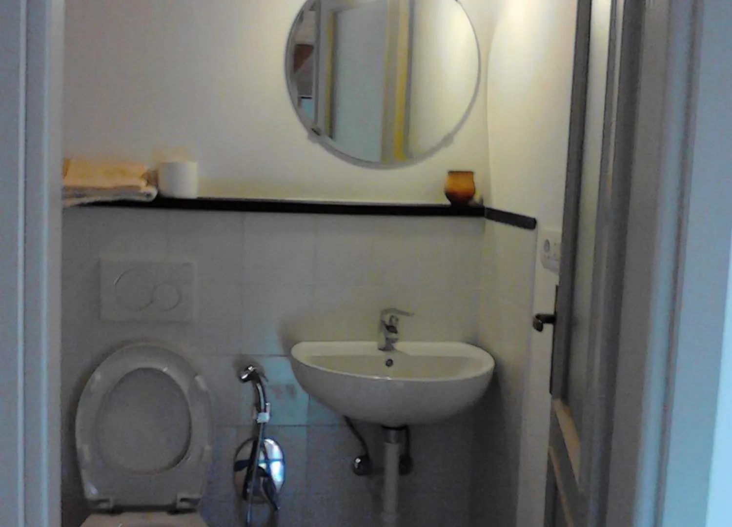 *** Alojamento de Acomodação e Pequeno-almoço B&B Nelly G Carbuta Itália